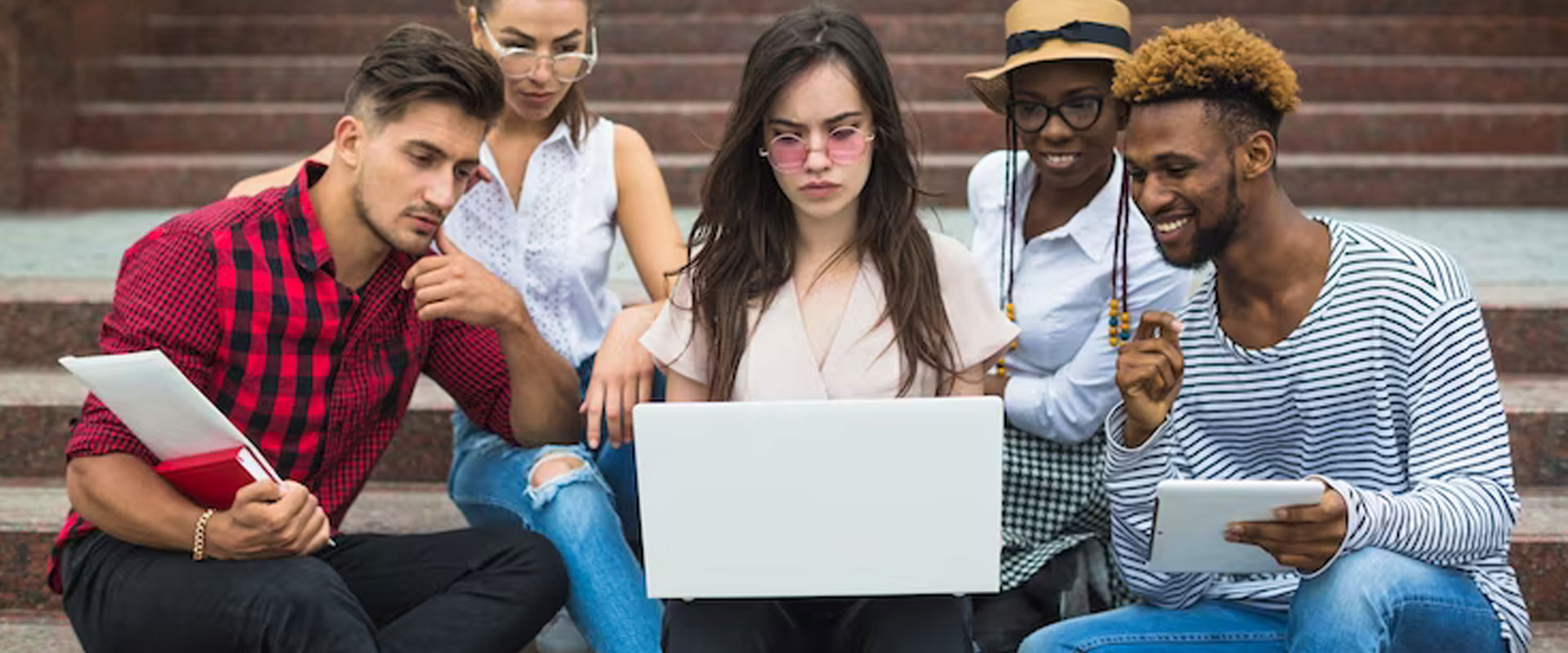 Career Hut Education